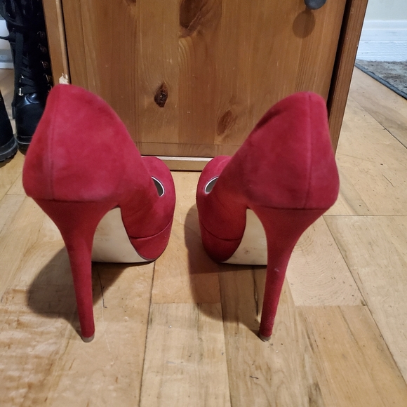 Suede platform Aldo Heels Size 7 - Picture 2 of 4